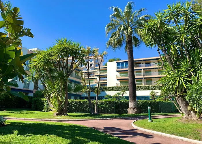 Vue & Front De Mer, Piscines, 55m2 2pieces Cannes