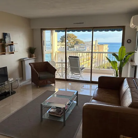 Vue & Front De Mer, Piscines, 55m2 2pieces דירה קאן